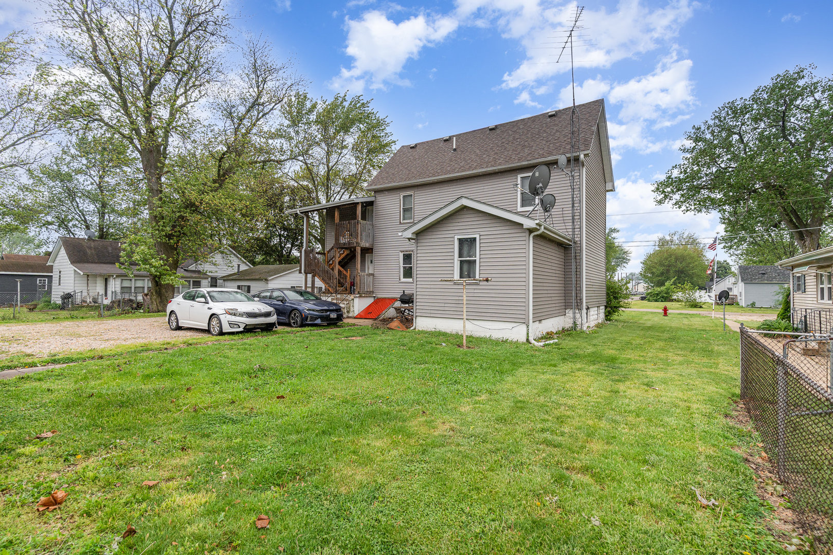 214 N Cedar Street, Gardner, IL 60424
