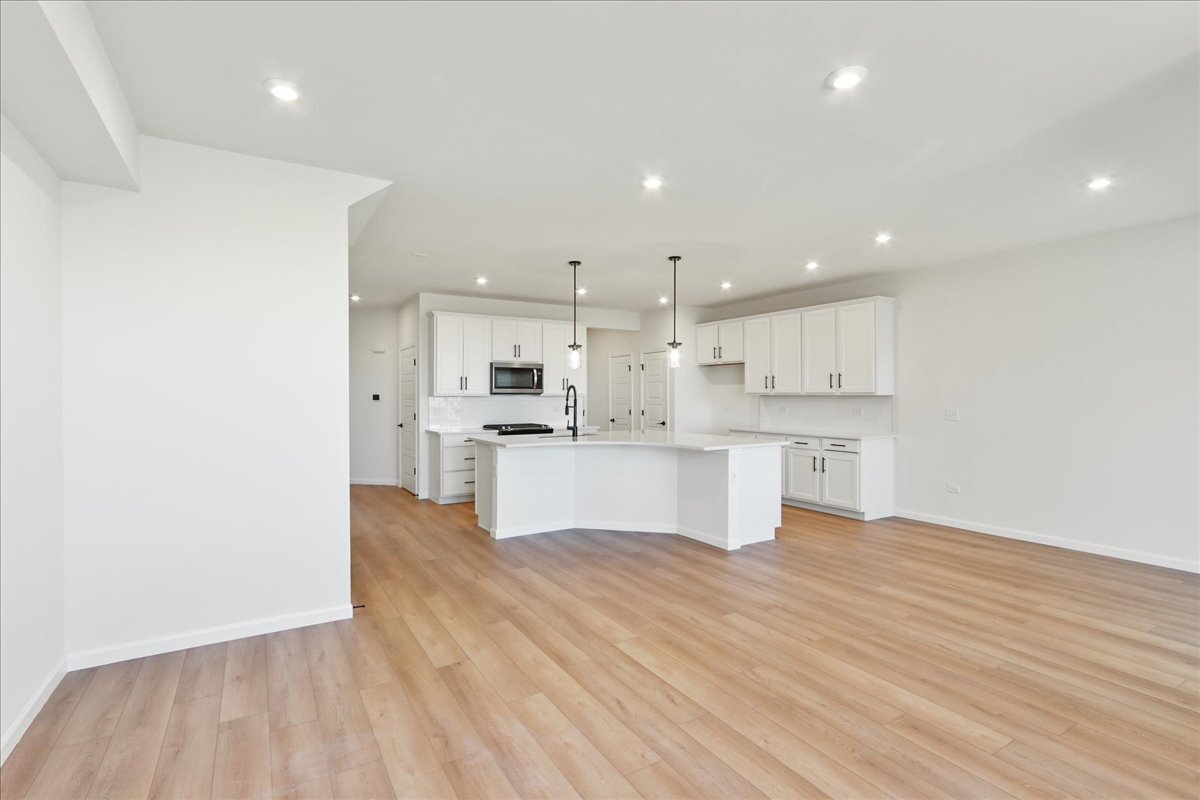 660 Switchgrass Way #58002, Bolingbrook, IL 60490