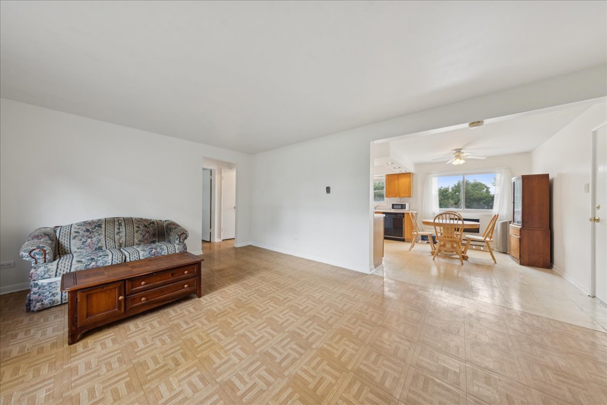 6862 W Lode Drive #2A, Worth, IL 60482