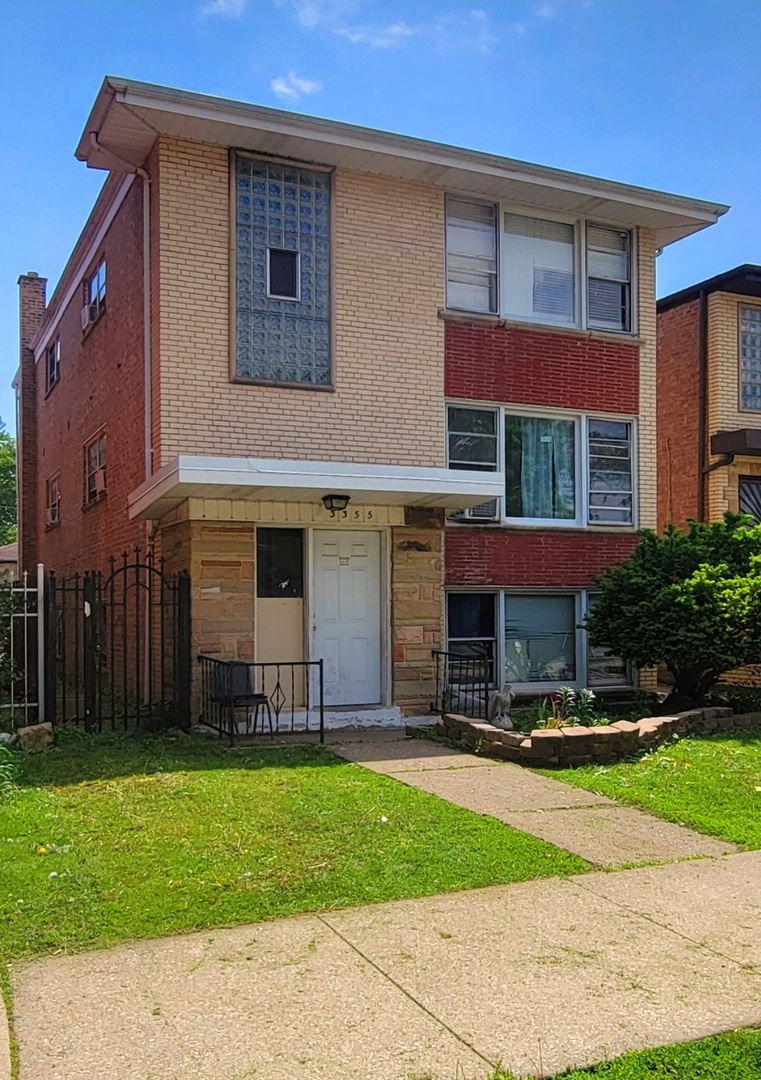 3355 W 65th Street, Chicago, IL 60629