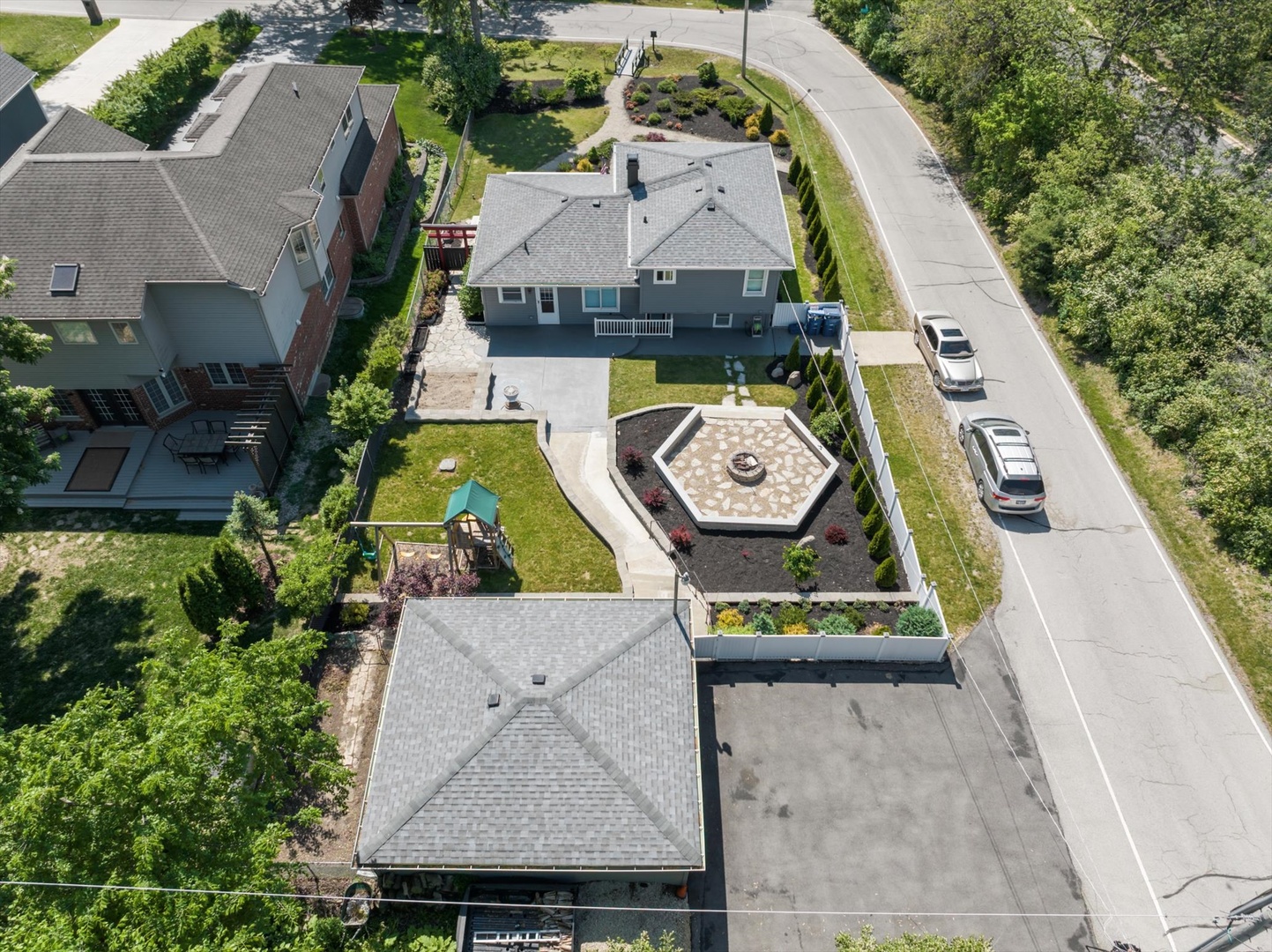 4401 Kingston Avenue, Lisle, IL 60532