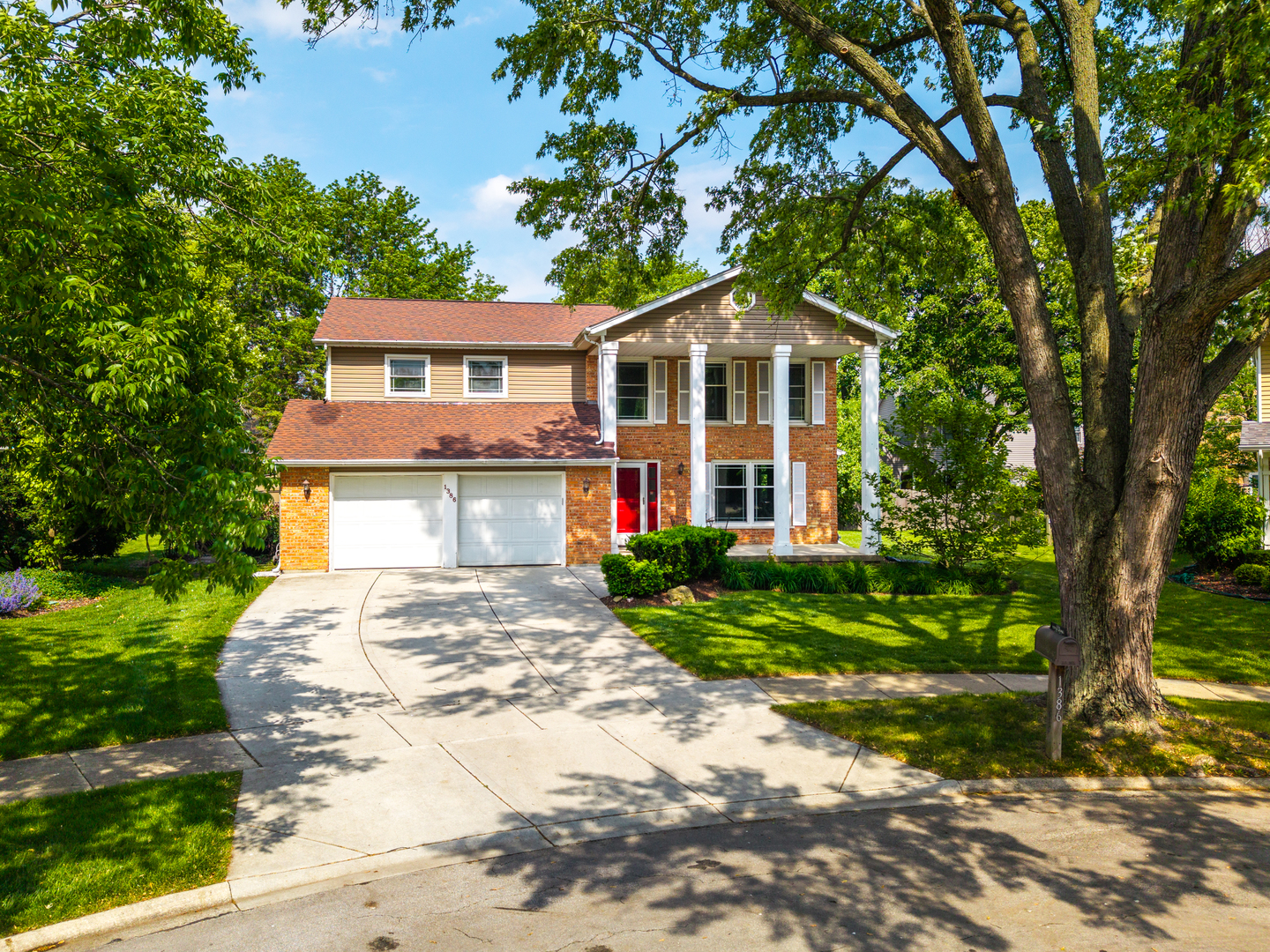 1386 Old Dominion Court, Naperville, IL 60540
