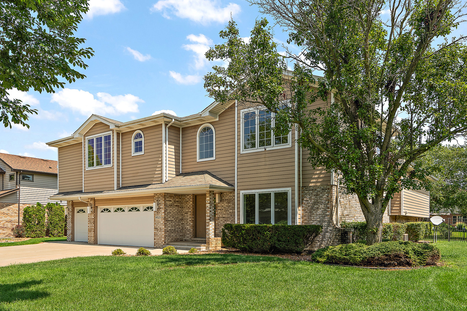 19525 Fiona Avenue, Mokena, IL 60448