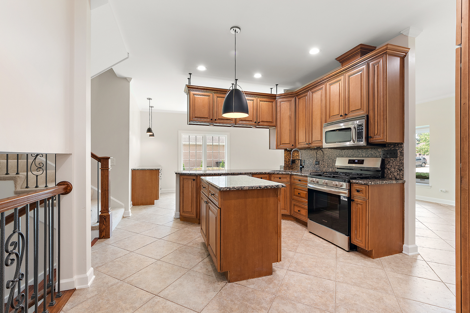 19525 Fiona Avenue, Mokena, IL 60448