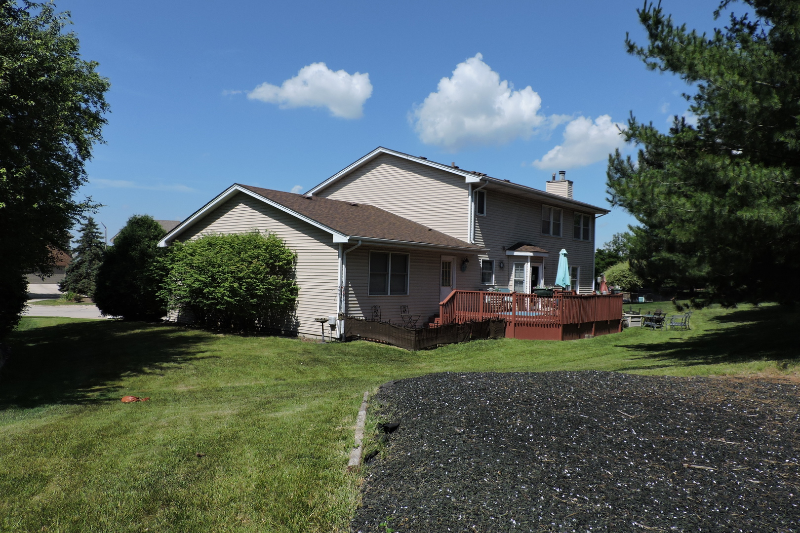 16954 Mohican Drive, Lockport, IL 60441
