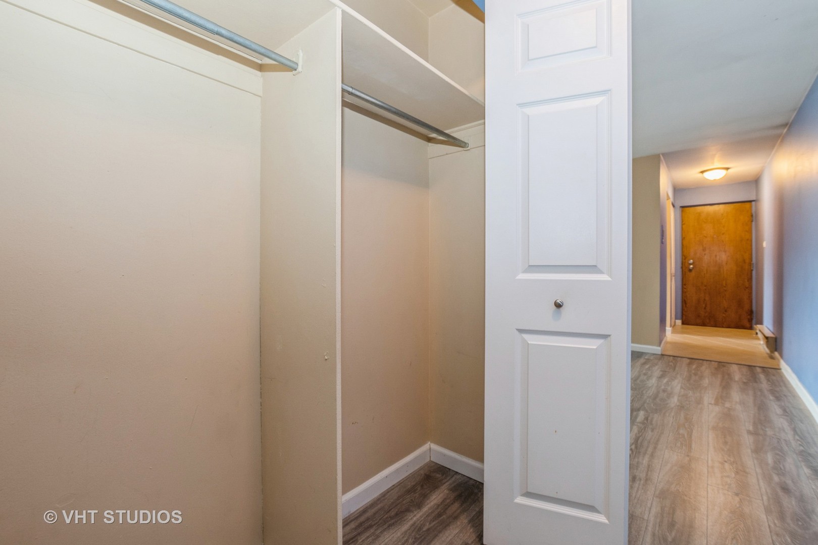 4137 W 97 Place #311, Oak Lawn, IL 60453