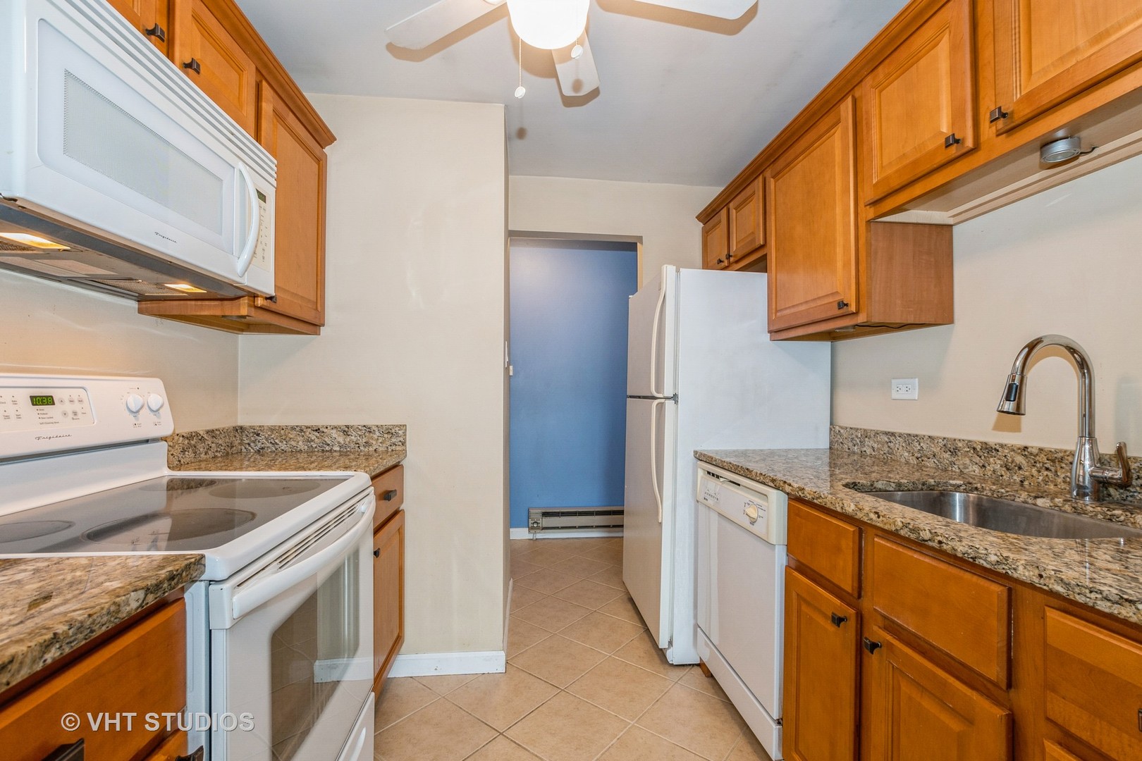 4137 W 97 Place #311, Oak Lawn, IL 60453