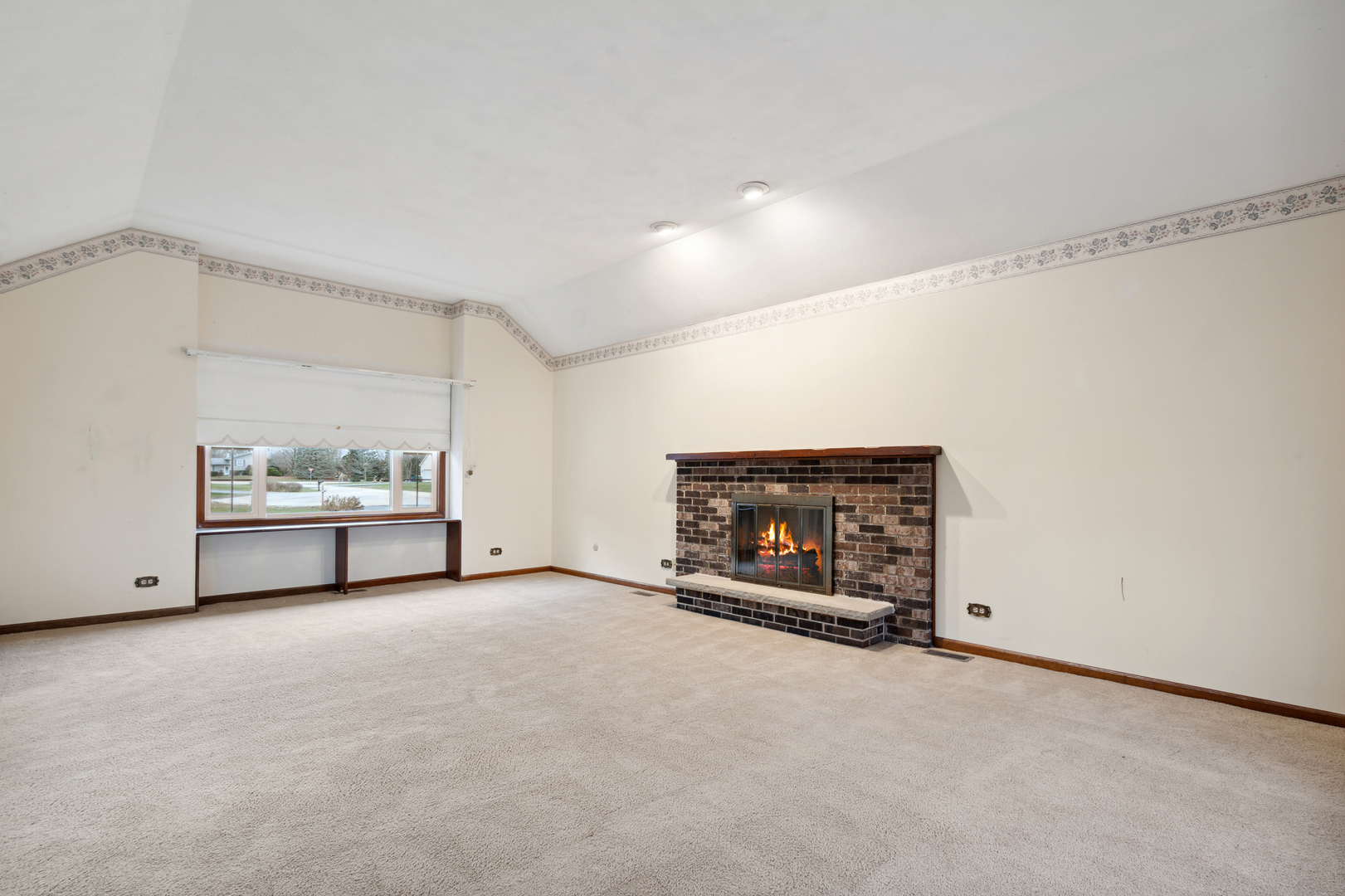 12375 W Ash Court, Beach Park, IL 60099