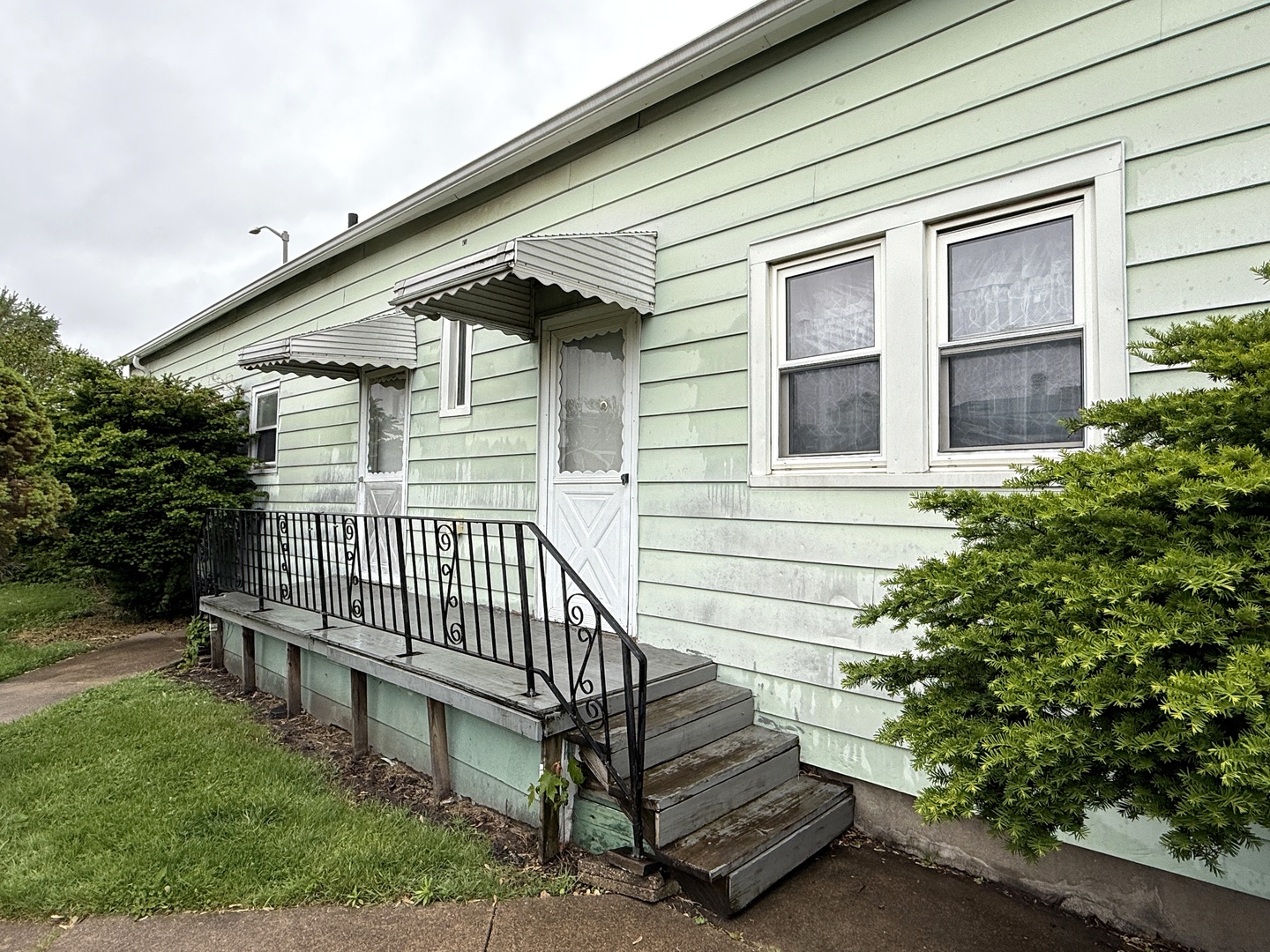 404 155th Street, Calumet City, IL 60409