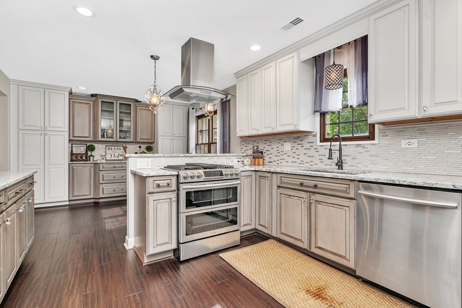 1040 Churchill Drive, Bolingbrook, IL 60440