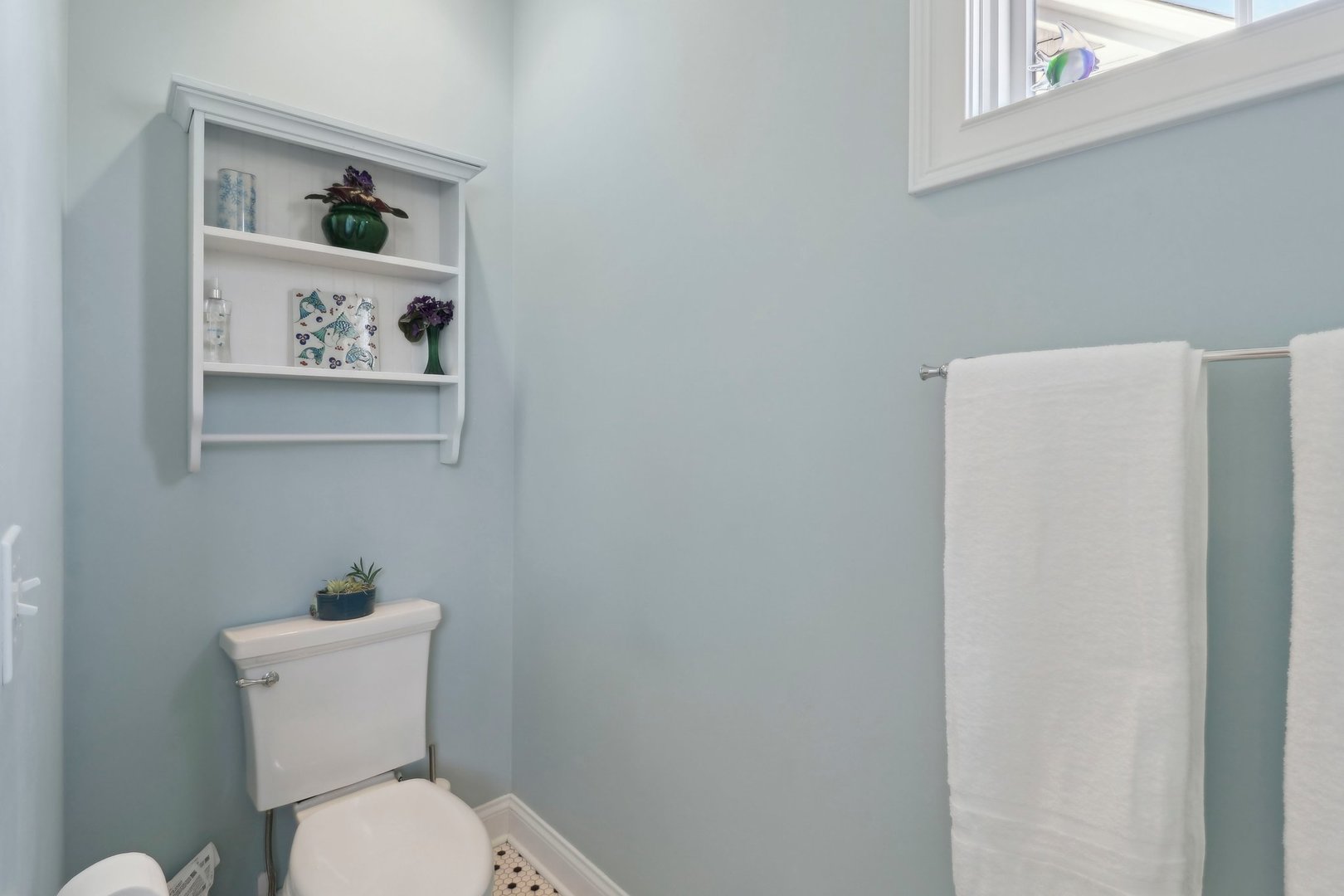 40418 N South Newport Drive, Antioch, IL 60002