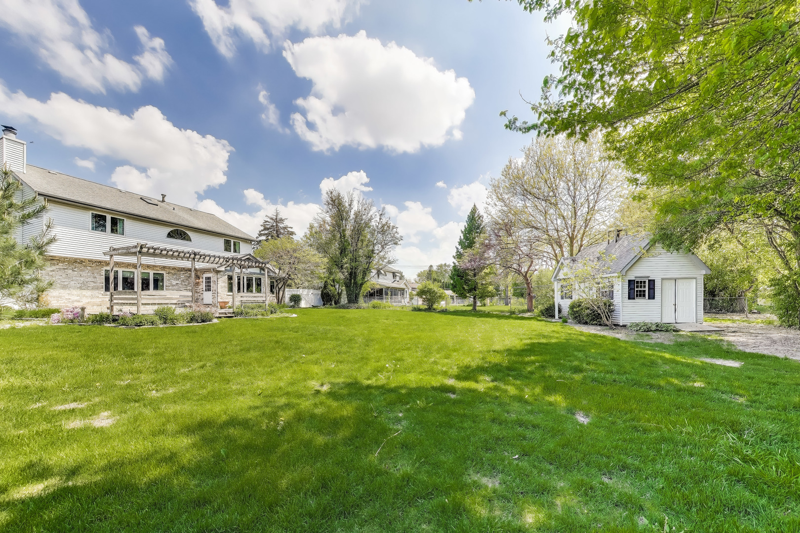 10300 S 75th Avenue, Palos Hills, IL 60465