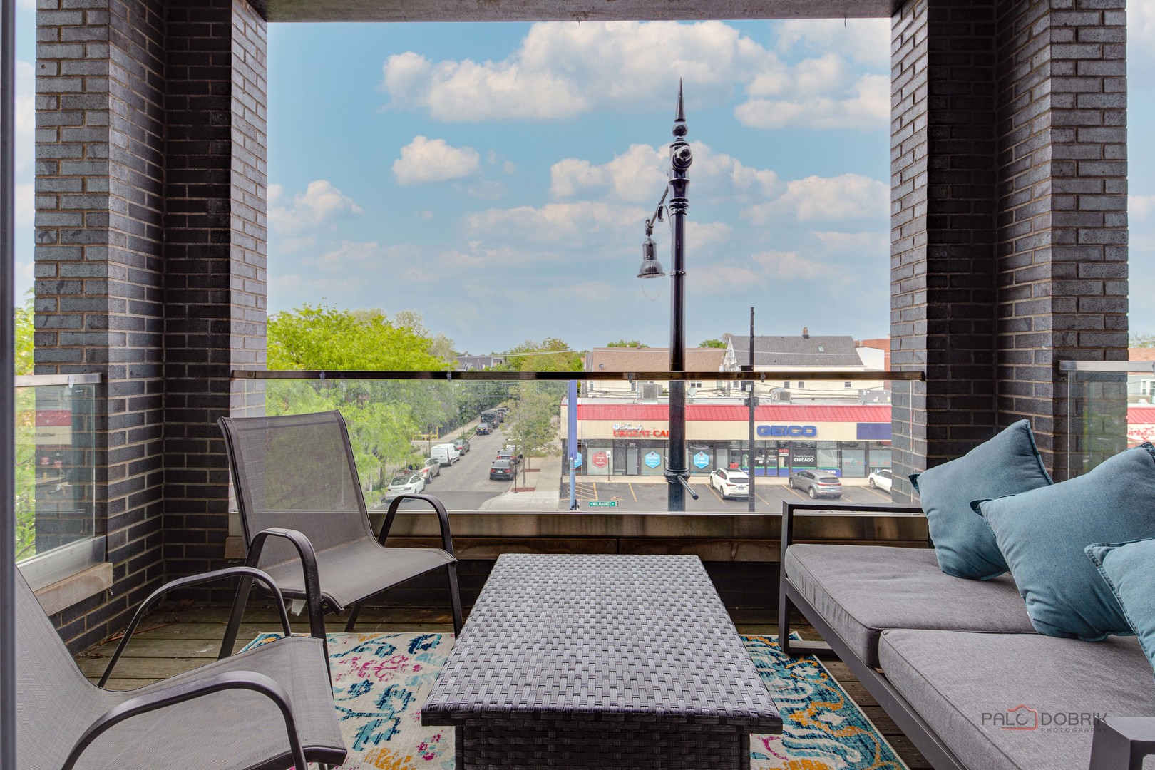 2860 N MILWAUKEE Avenue #2S, Chicago, IL 60618