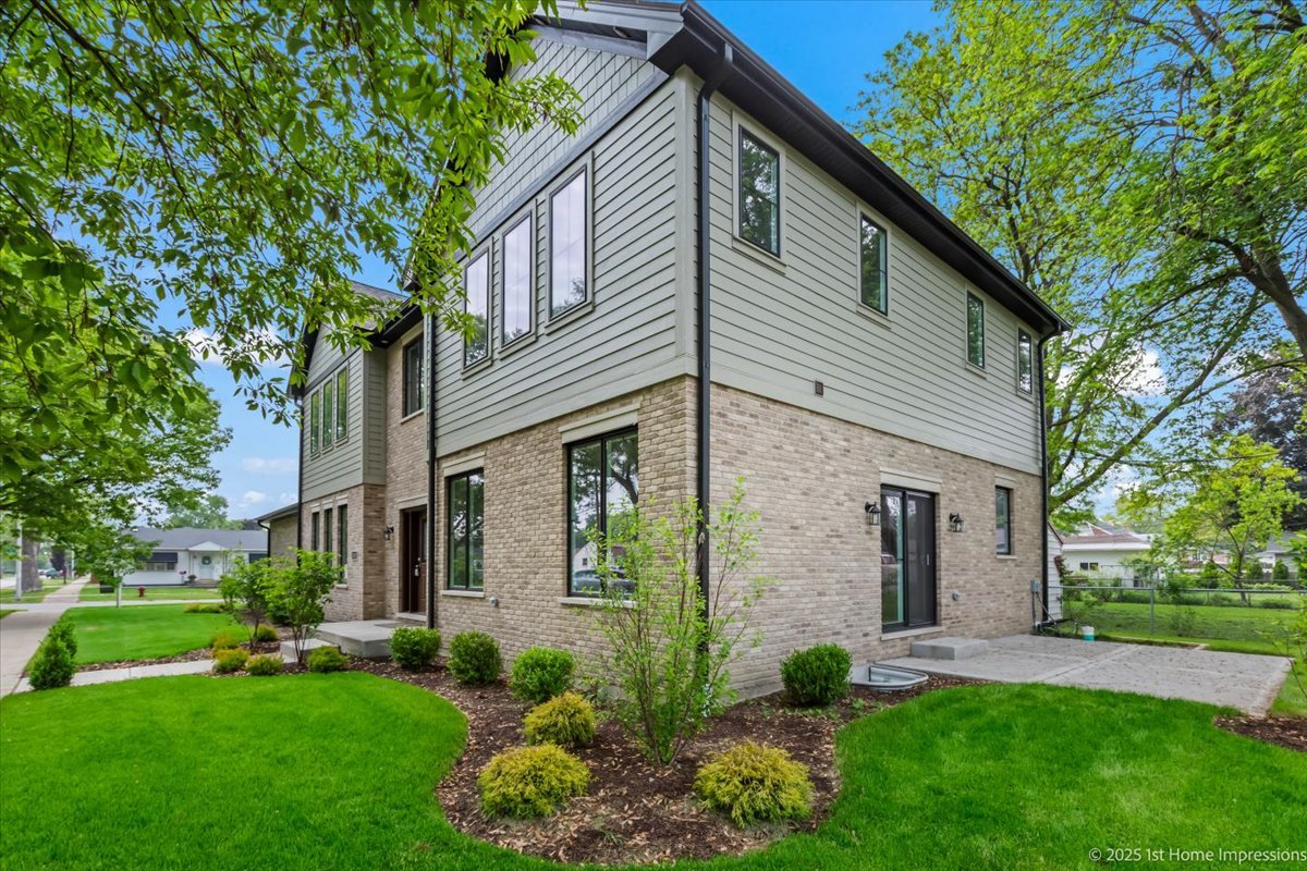 10100 S Kildare Avenue, Oak Lawn, IL 60453