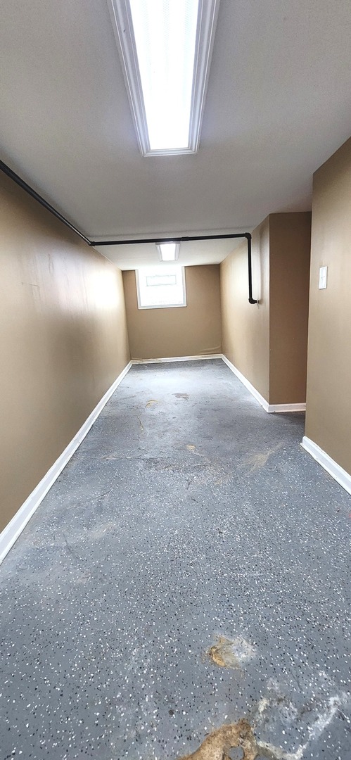 7227 S Bennett Avenue, Chicago, IL 60649