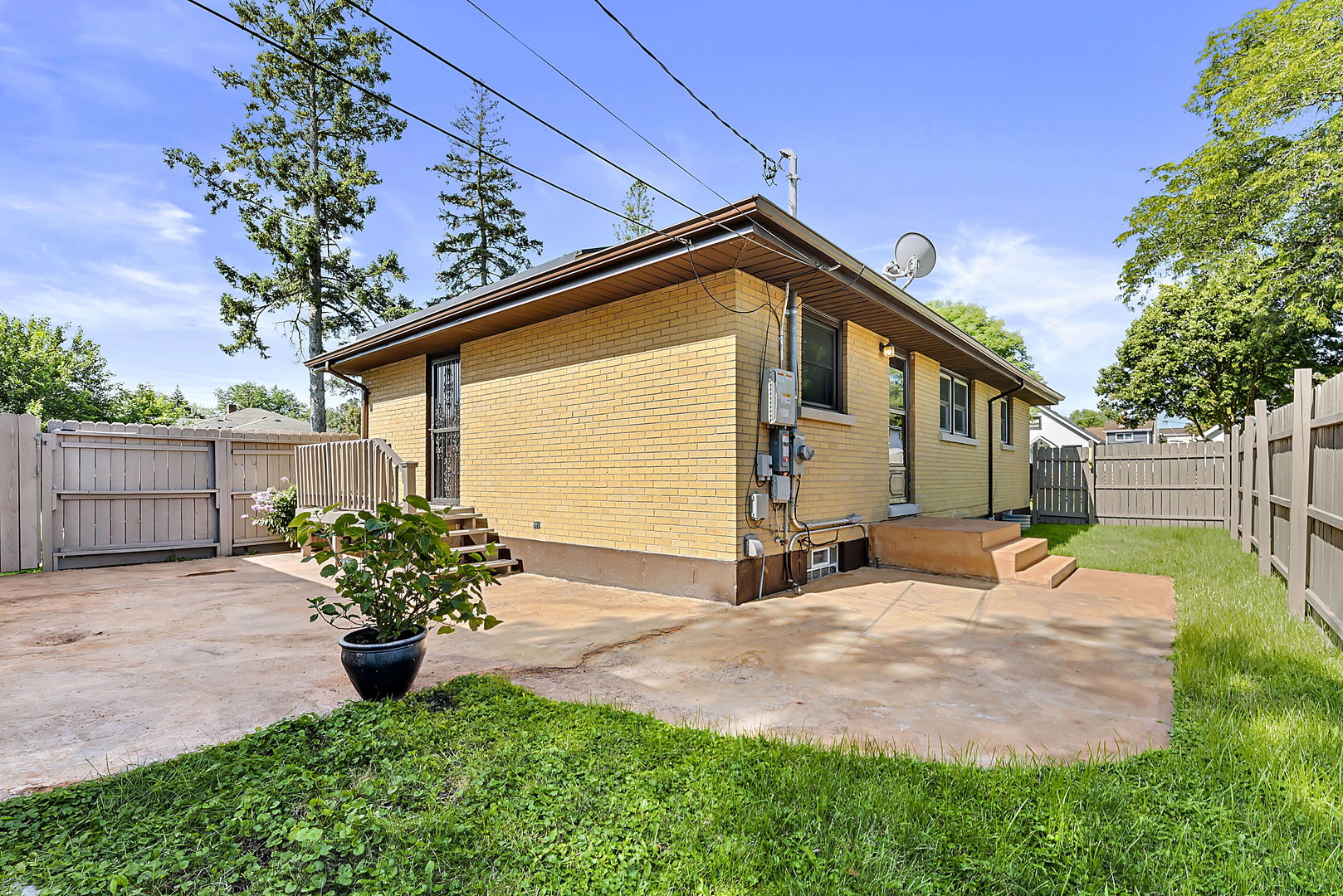 128 8th Street, Downers Grove, IL 60515