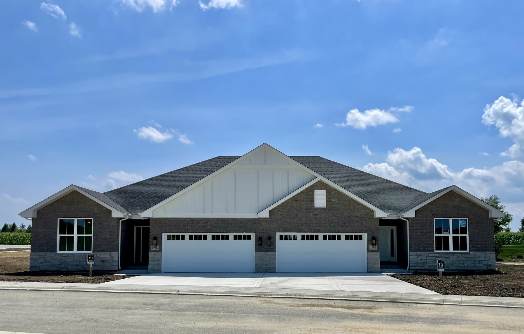 15960 Prairie View Court #T10, New Lenox, IL 60451