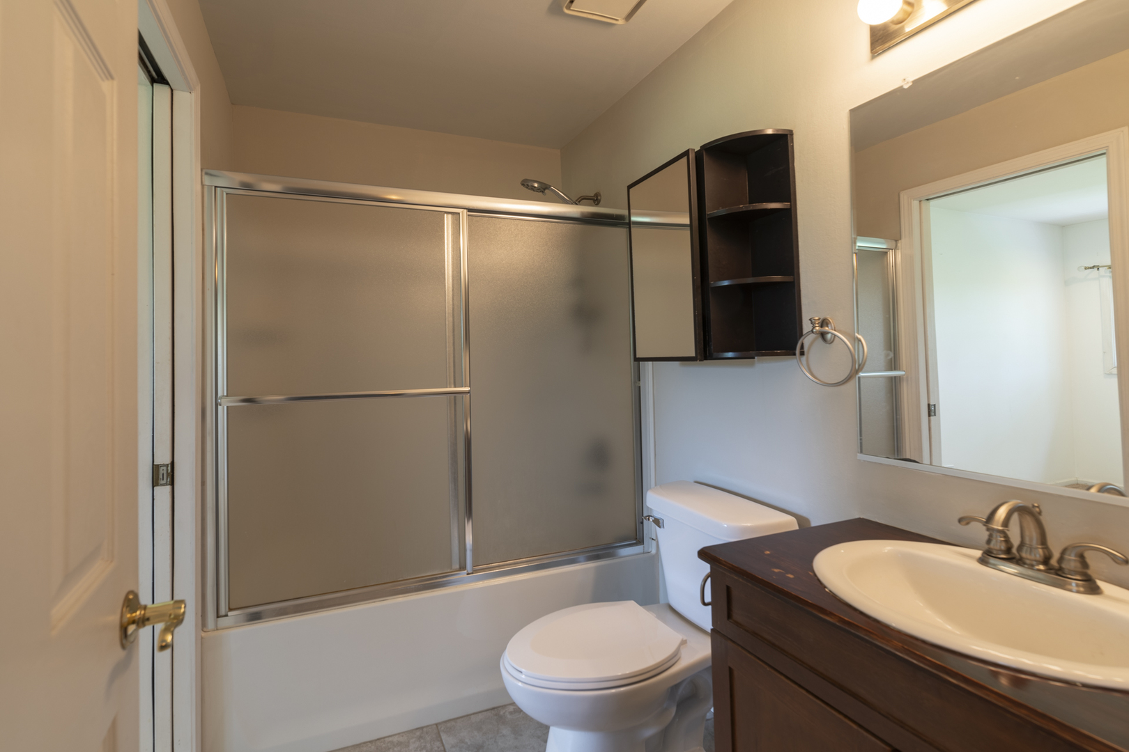 1210 Andover Circle, Aurora, IL 60504