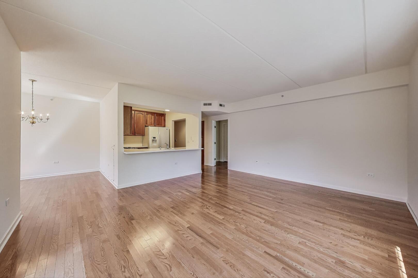 200 N Addison Avenue #306, Elmhurst, IL 60126