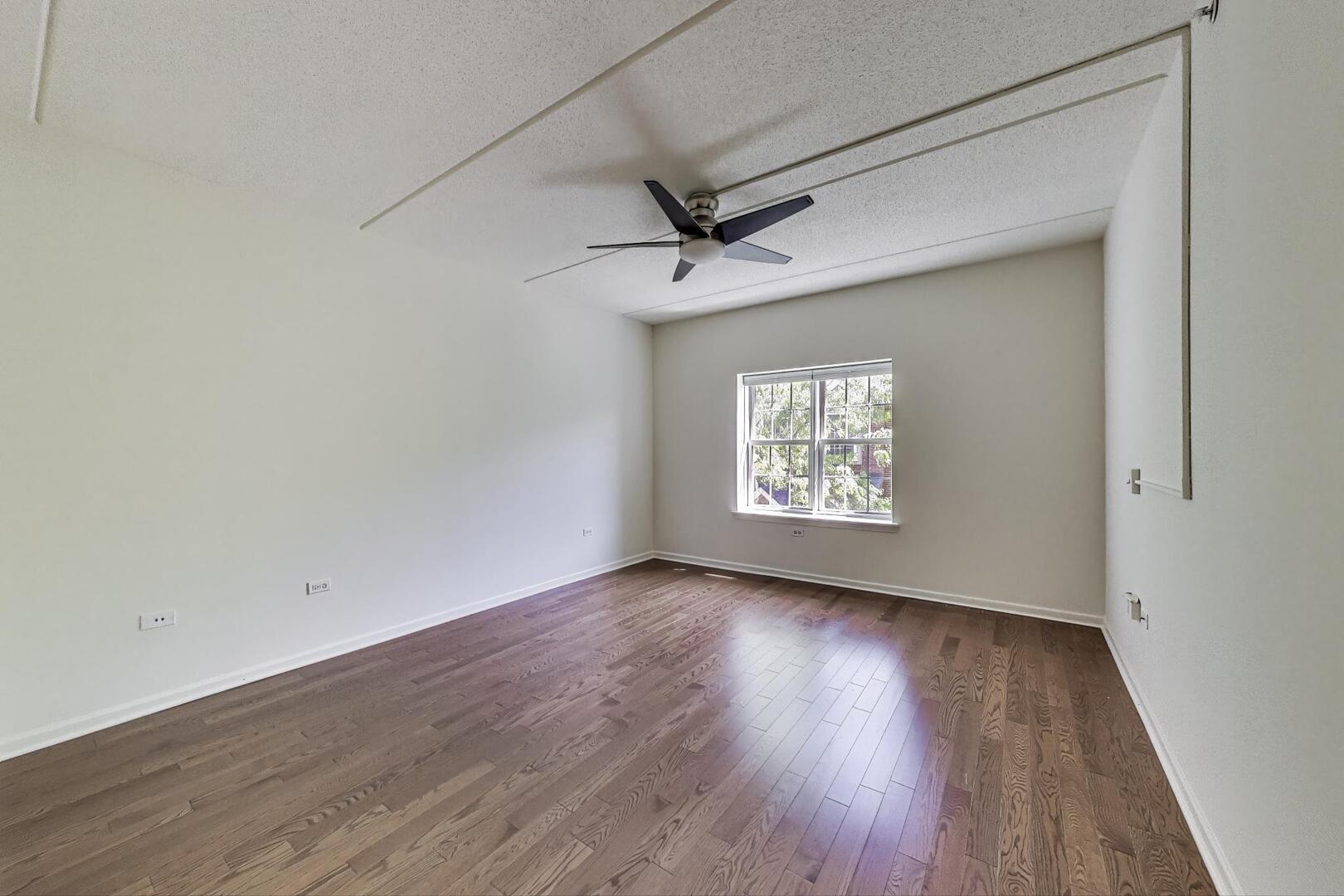 200 N Addison Avenue #306, Elmhurst, IL 60126