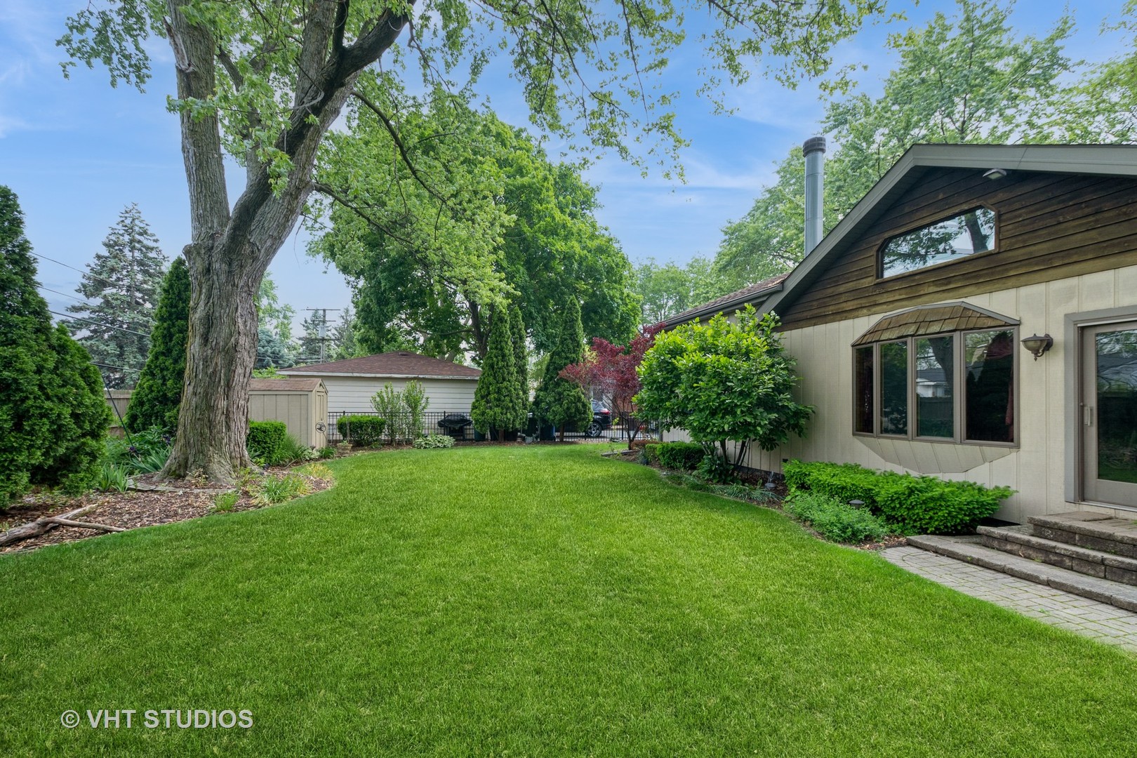 8747 Merrimac Avenue, Oak Lawn, IL 60453