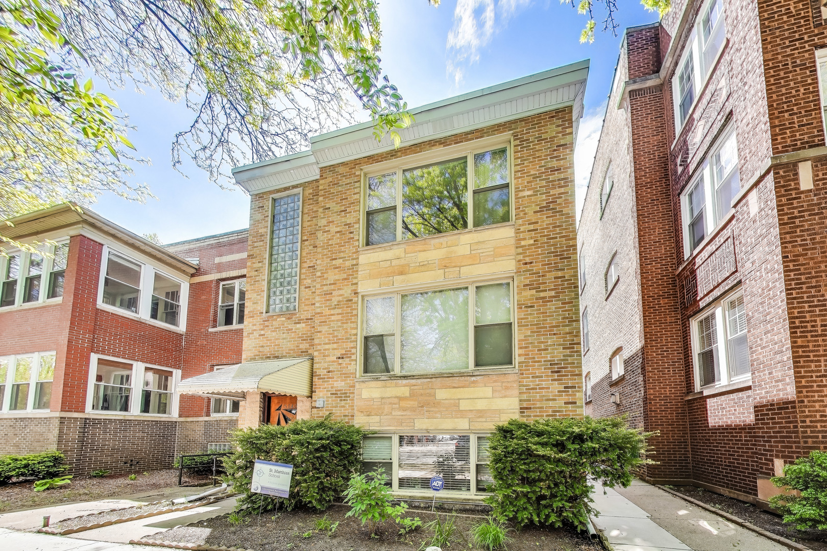 5140 N Leavitt Street #2, Chicago, IL 60625
