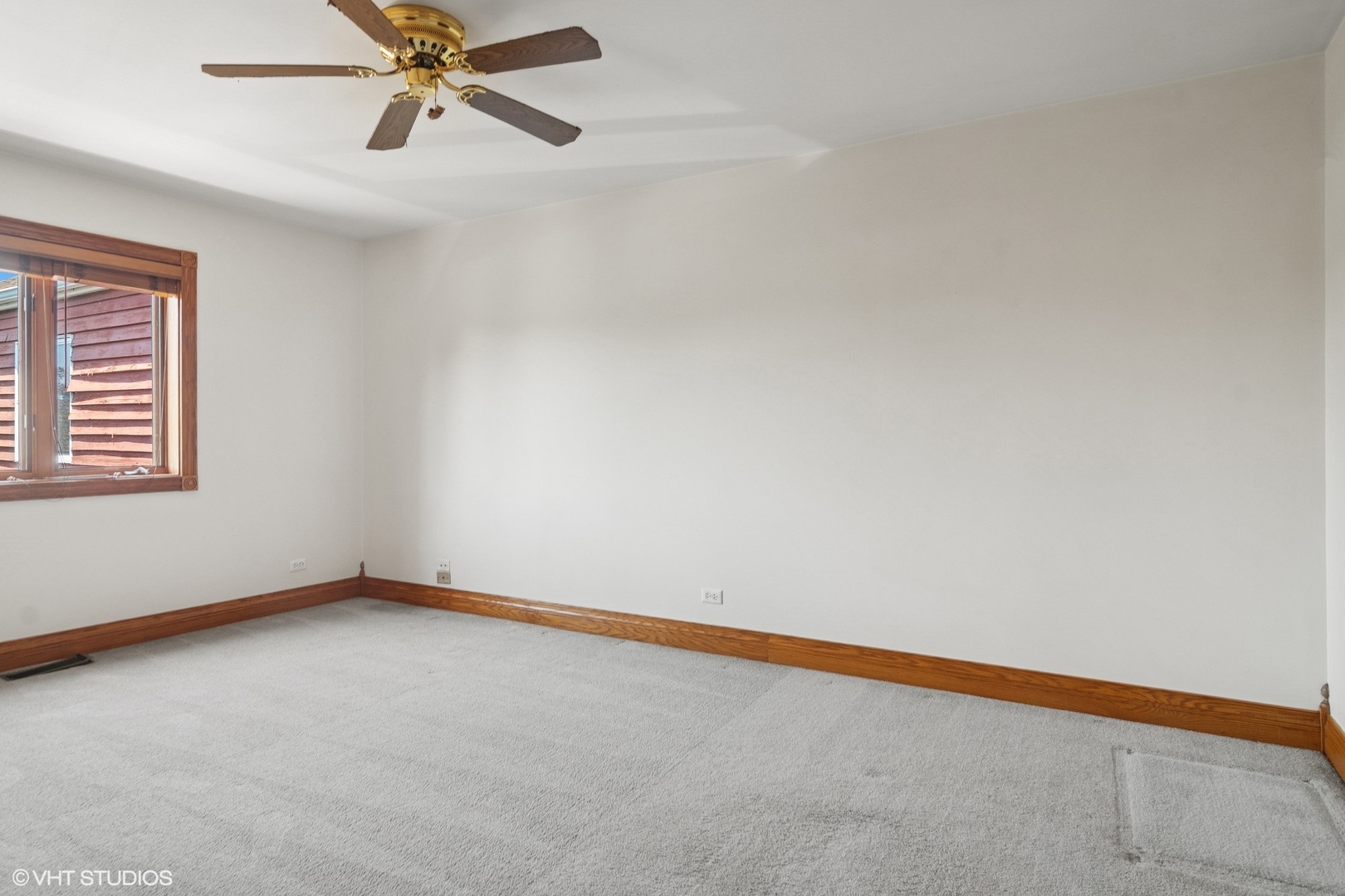 1612 N Clarence Avenue, Arlington Heights, IL 60004