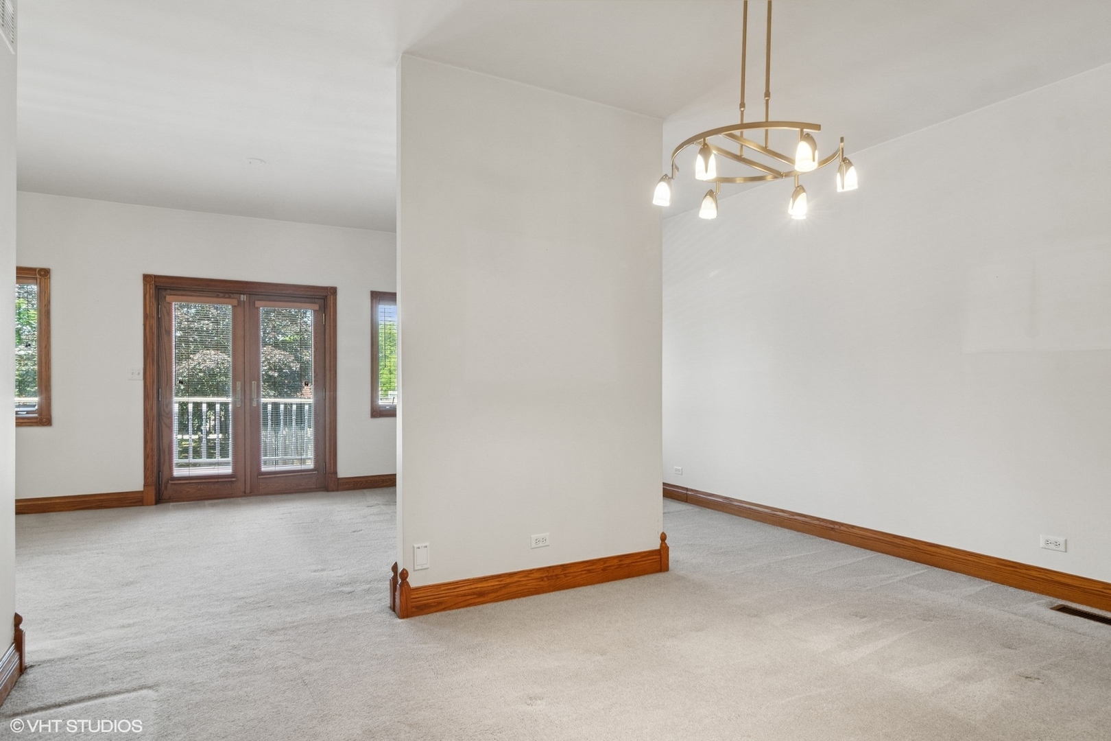 1612 N Clarence Avenue, Arlington Heights, IL 60004