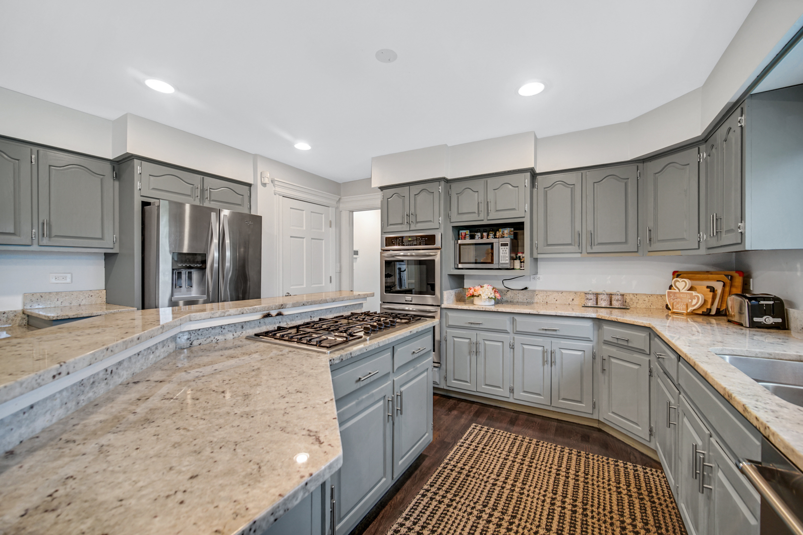 24161 Brancaster Drive, Naperville, IL 60564