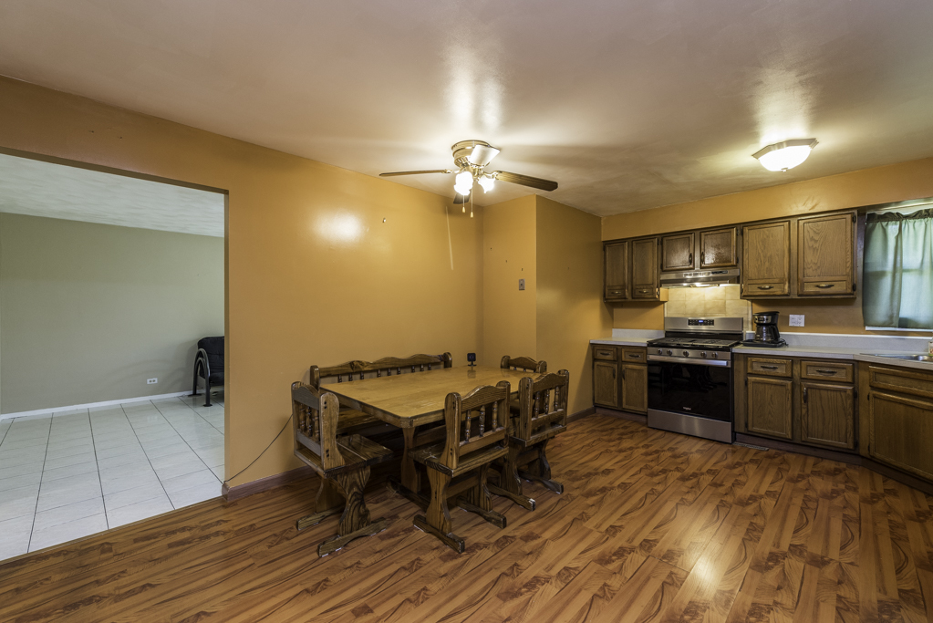 10100 W chaplin Avenue, Beach Park, IL 60087