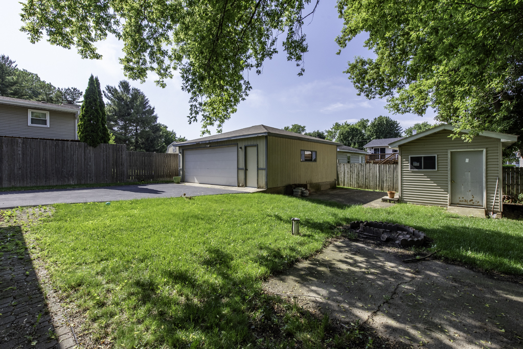 10100 W chaplin Avenue, Beach Park, IL 60087
