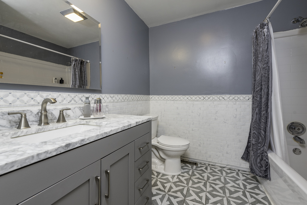 10100 W chaplin Avenue, Beach Park, IL 60087