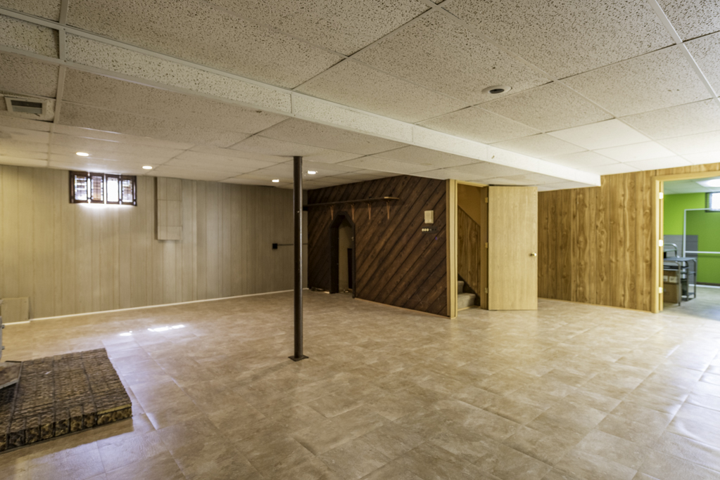 10100 W chaplin Avenue, Beach Park, IL 60087