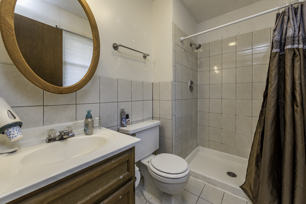 10100 W chaplin Avenue, Beach Park, IL 60087