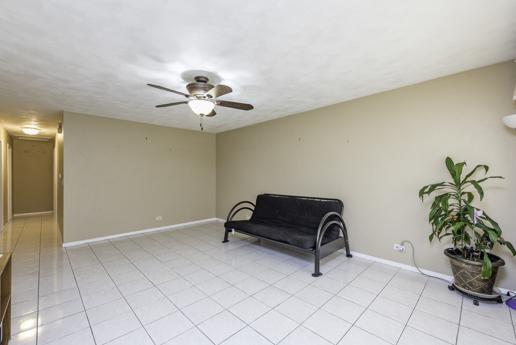 10100 W chaplin Avenue, Beach Park, IL 60087