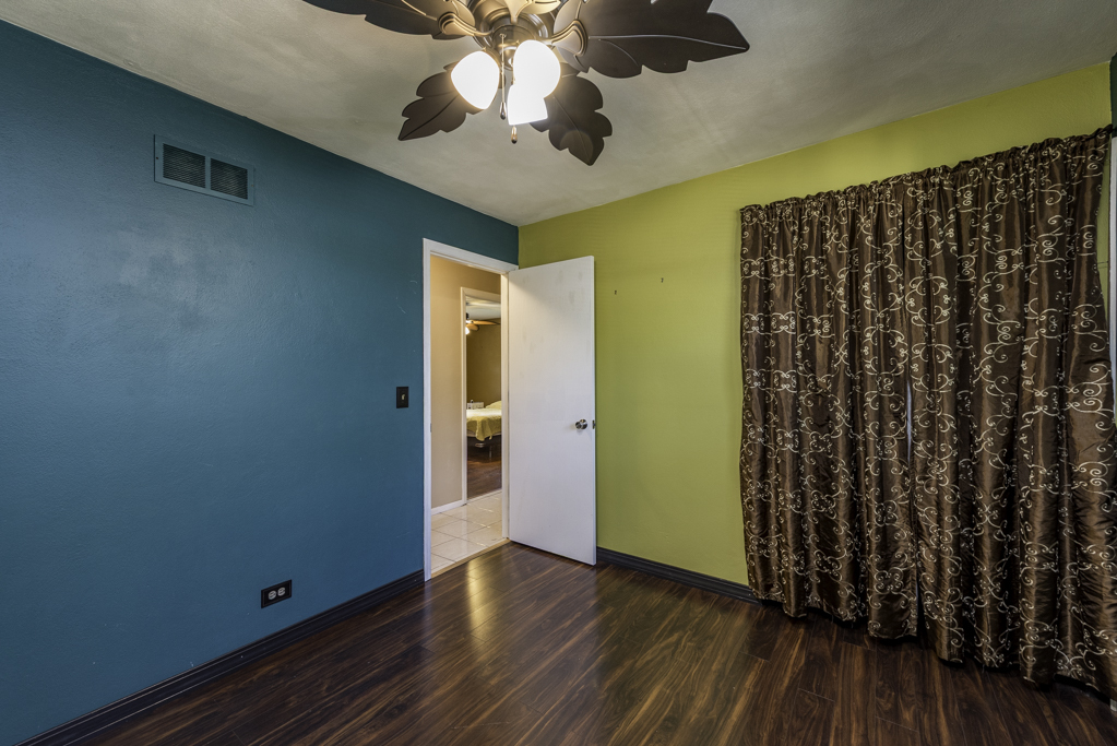 10100 W chaplin Avenue, Beach Park, IL 60087