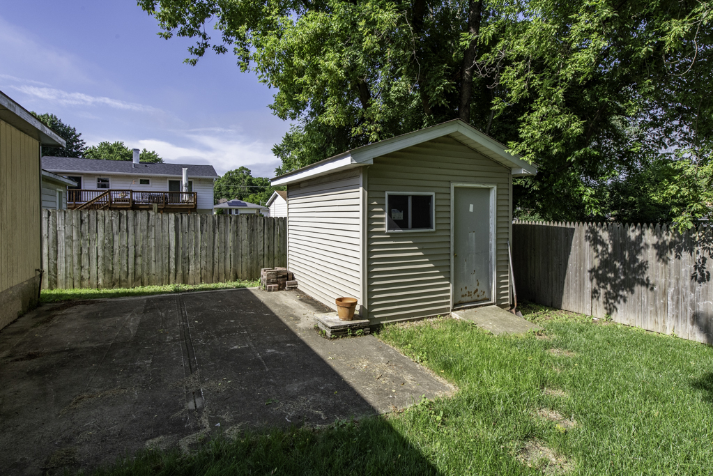 10100 W chaplin Avenue, Beach Park, IL 60087