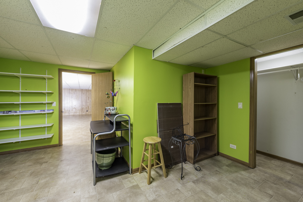 10100 W chaplin Avenue, Beach Park, IL 60087