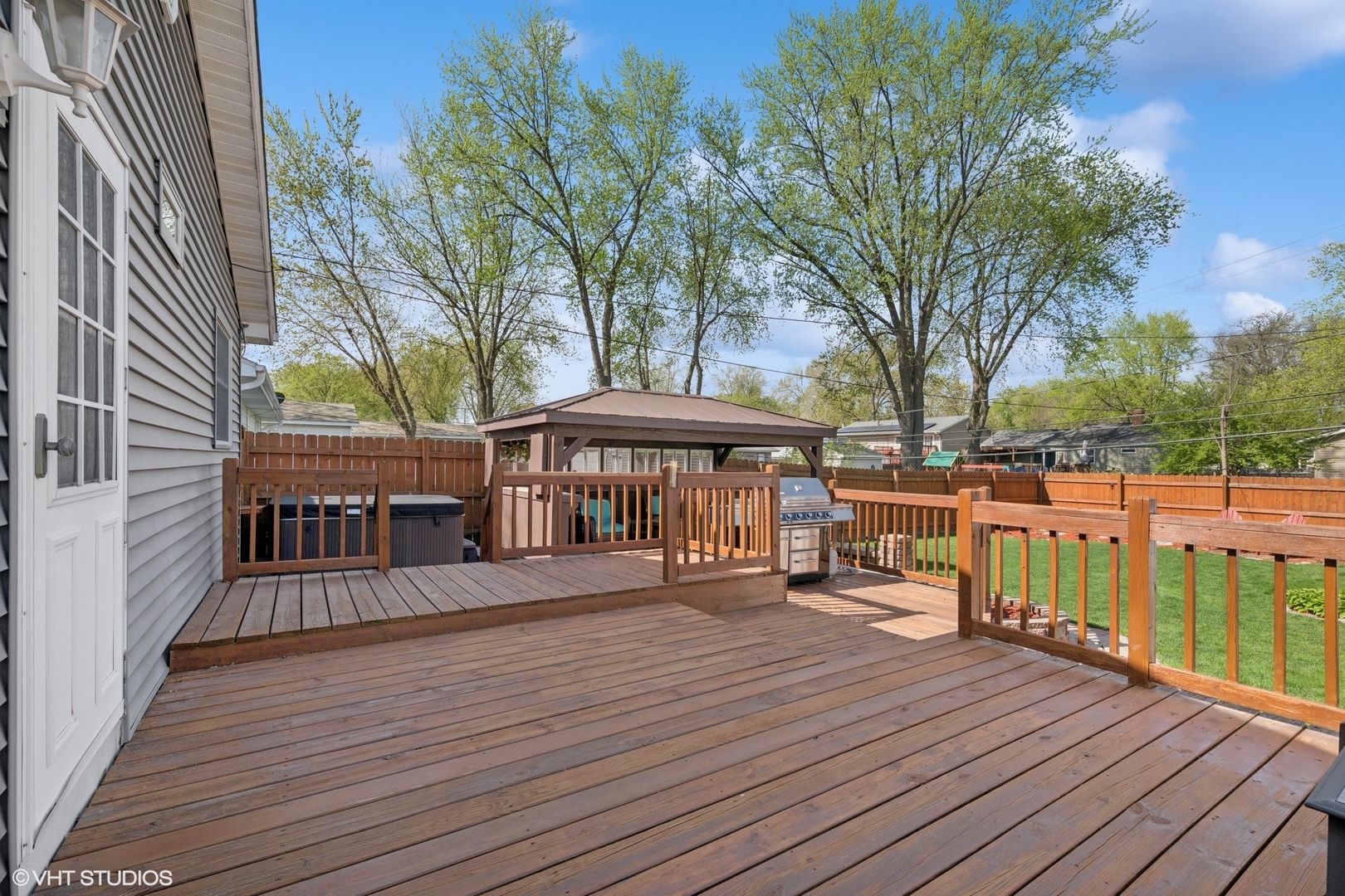 1713 Meadow Lane, McHenry, IL 60050