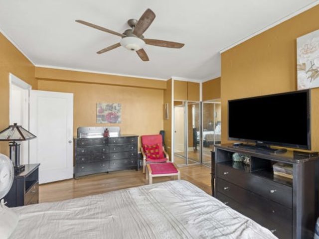 7321 S South Shore Drive #11-B, Chicago, IL 60649
