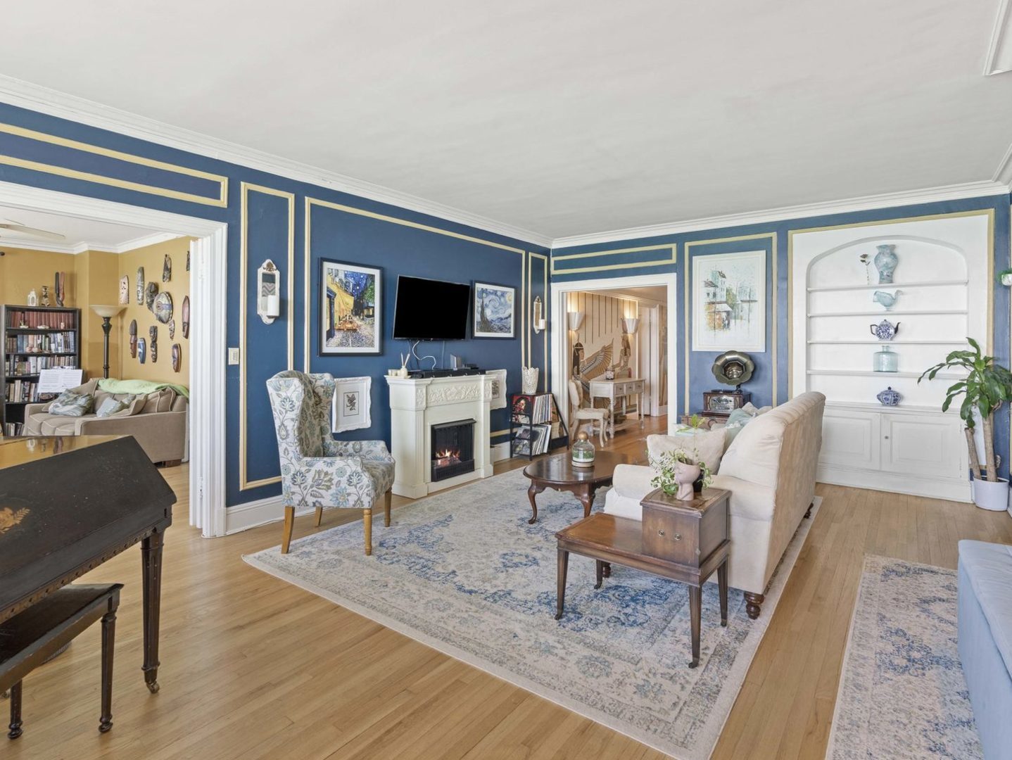 7321 S South Shore Drive #11-B, Chicago, IL 60649
