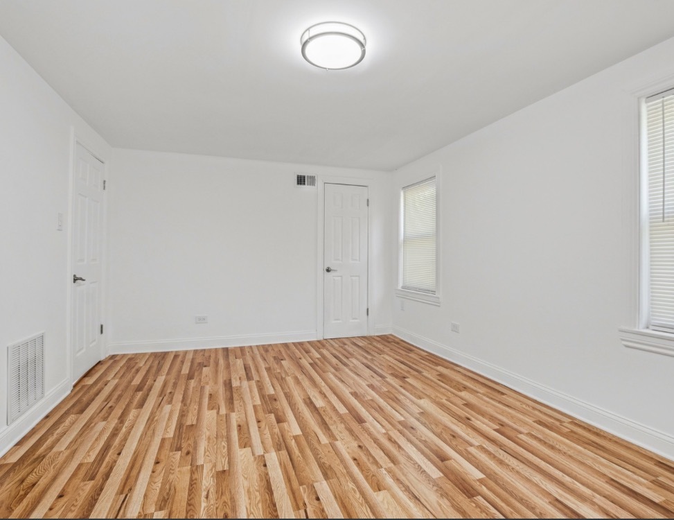 12923 S Lowe Avenue, Chicago, IL 60628