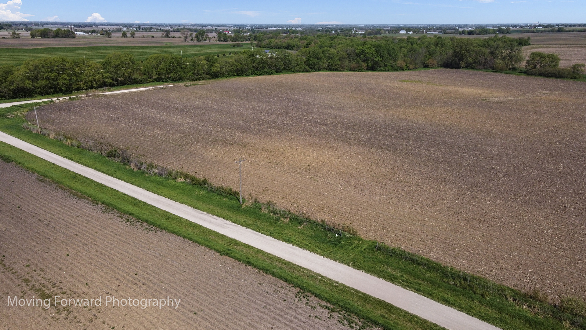 16011 Indian Road, Newark, IL 60541