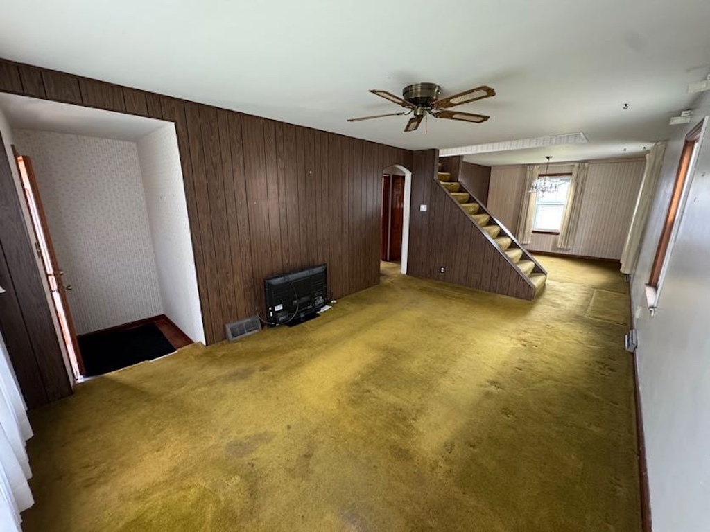 10926 S Avenue B, Chicago, IL 60617