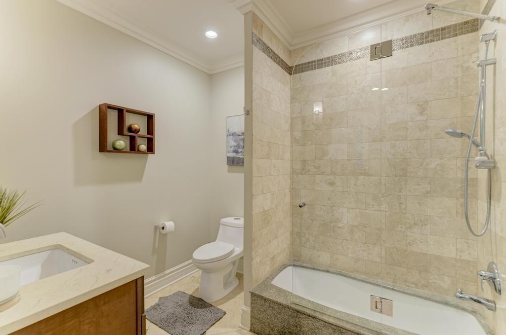 22W305 Broker Road, Medinah, IL 60157