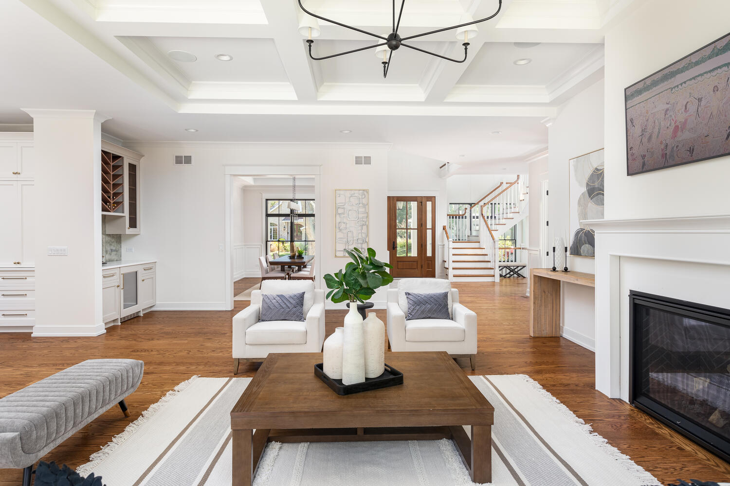 706 S Loomis Street, Naperville, IL 60540