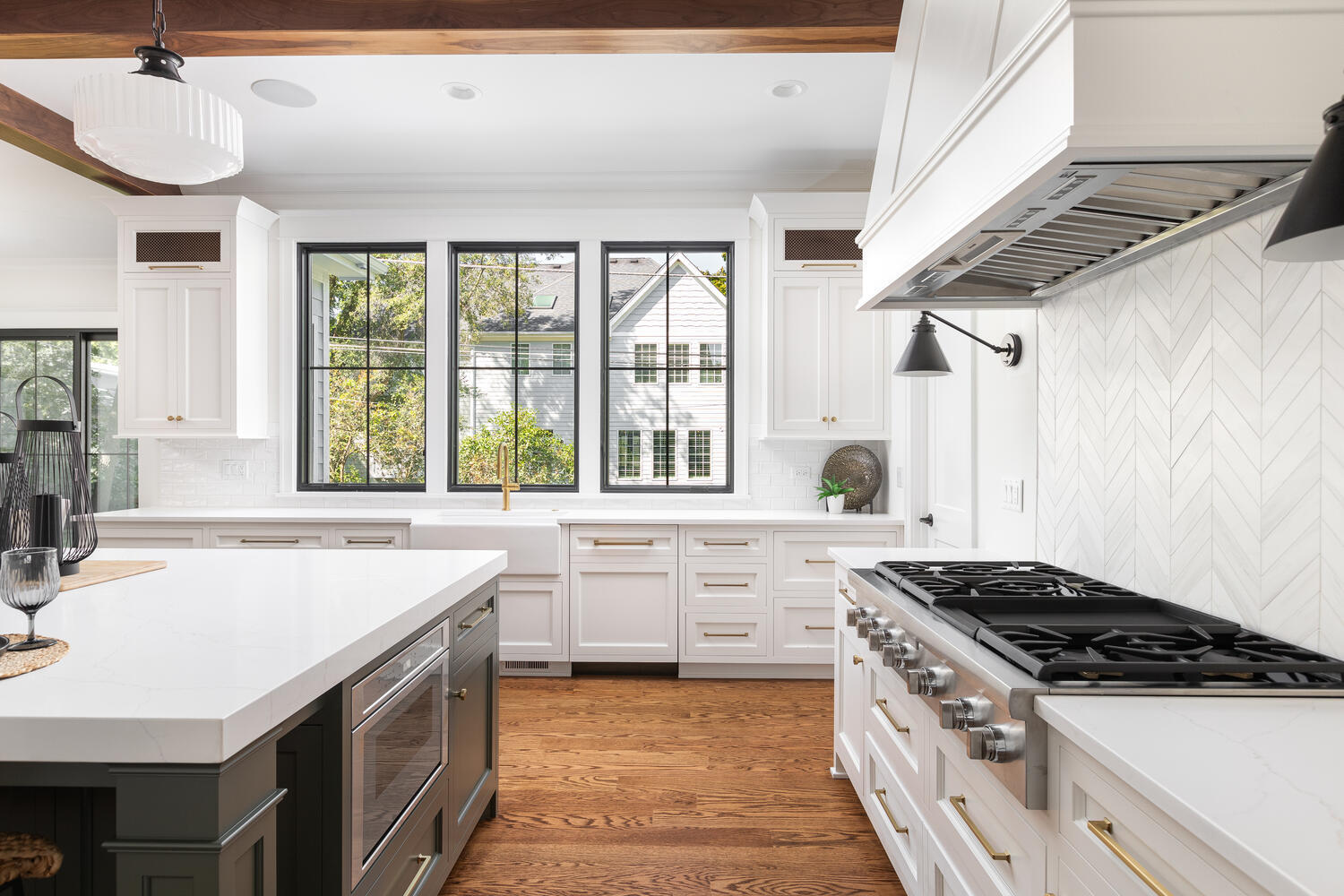 706 S Loomis Street, Naperville, IL 60540