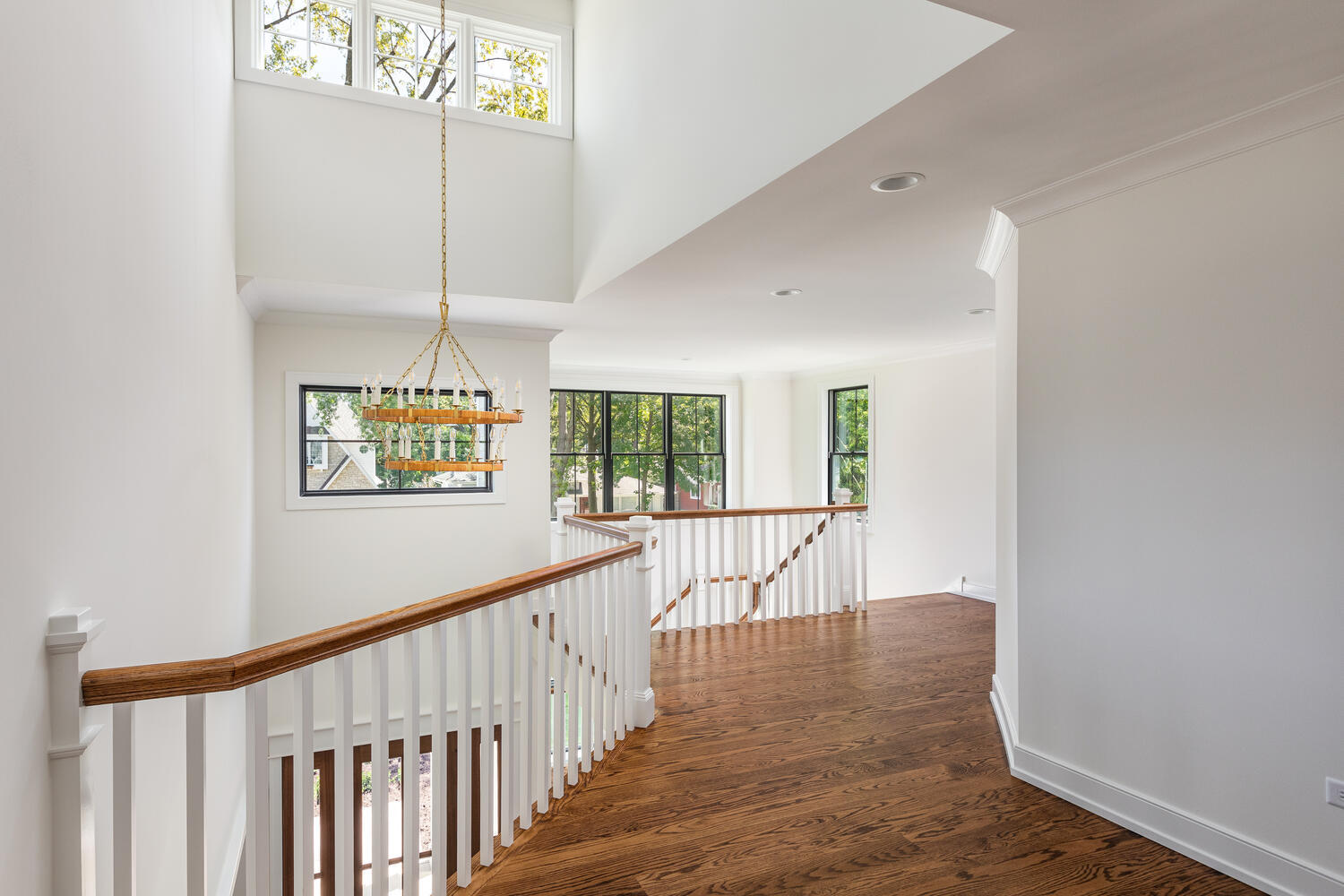 706 S Loomis Street, Naperville, IL 60540