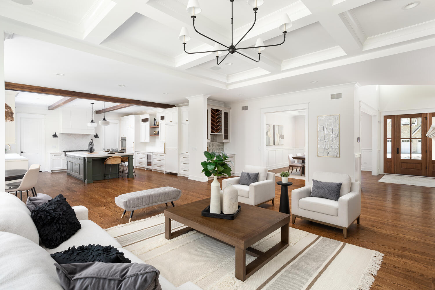 706 S Loomis Street, Naperville, IL 60540