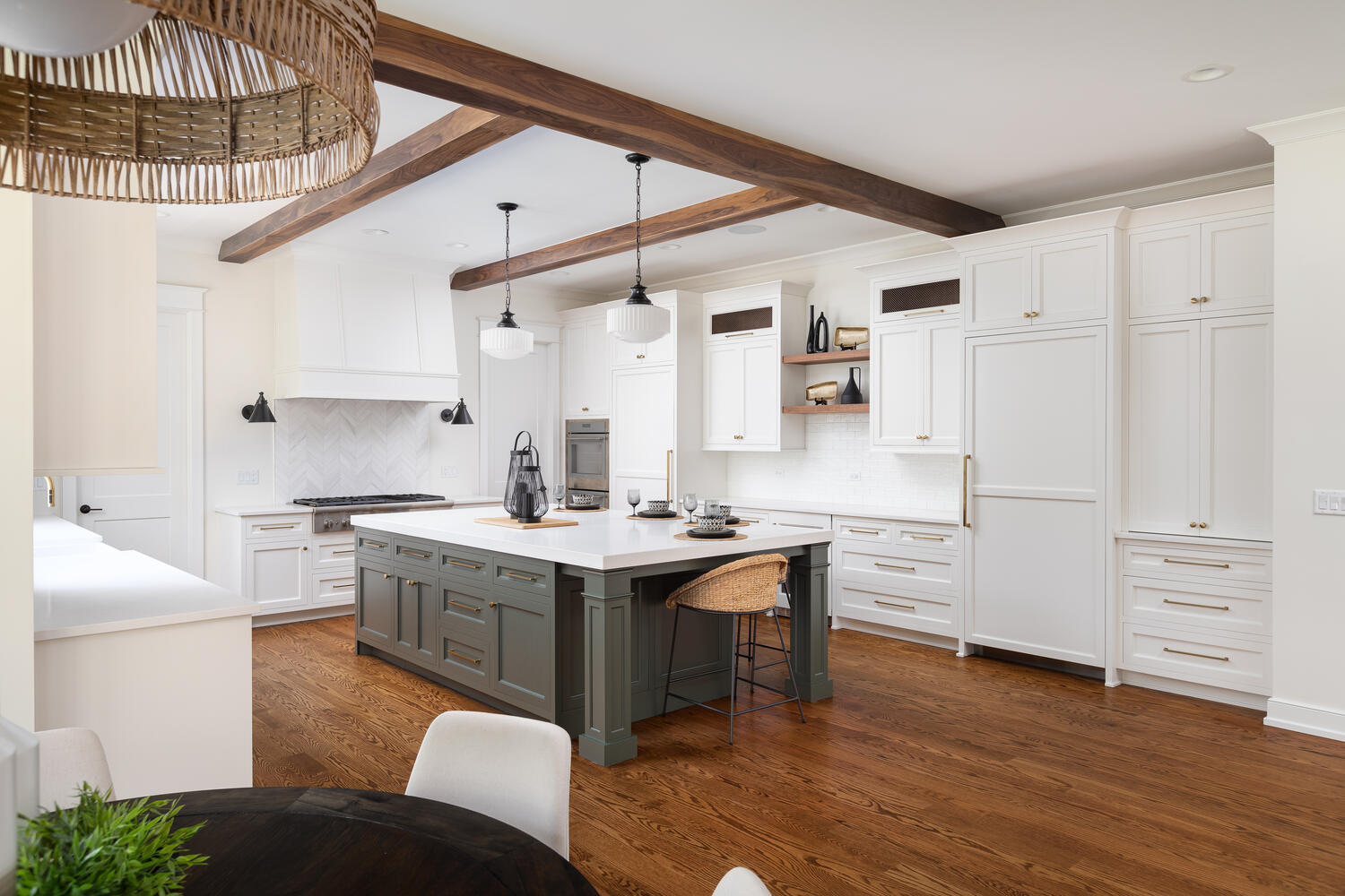 706 S Loomis Street, Naperville, IL 60540